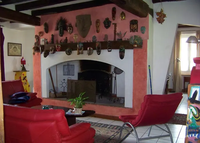 Grande Maison Atypique Le Burgaud