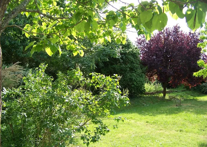 Séjour chez l'habitant Grande Maison Atypique *